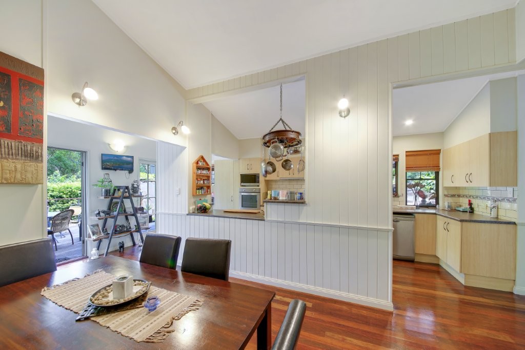 Tranquil 40 Acreage Retreat 