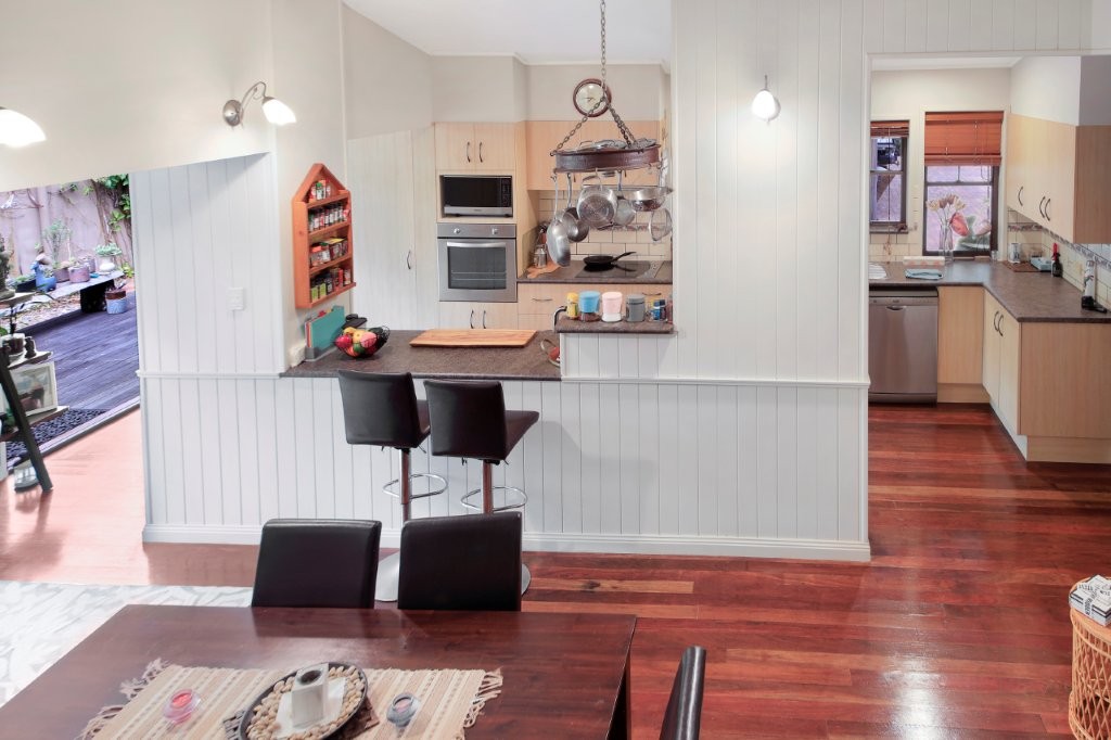 Tranquil 40 Acreage Retreat 
